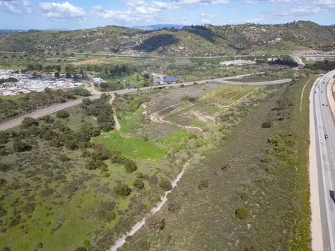 3309 San Rey Ln, Bonsall, CA 92003 photo 7
