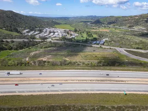 3309 San Rey Ln, Bonsall, CA 92003 photo 8