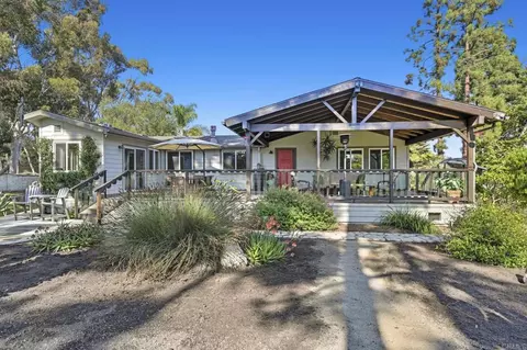 5102 Don Mata Dr, Carlsbad, CA 92010
