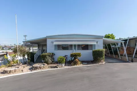 718 Sycamore Ave #115, Vista, CA 92083