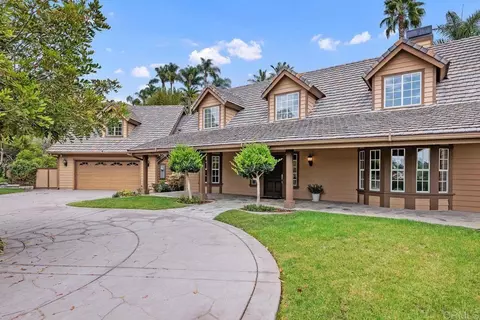 2946 Crystal Ridge Rd, Encinitas, CA 92024