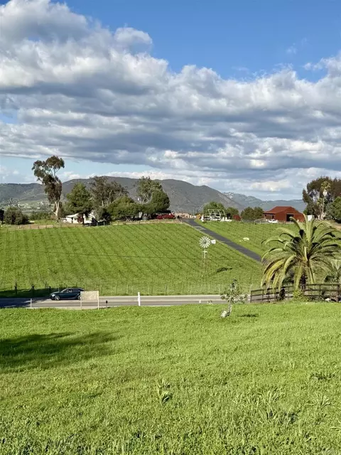 1851 E Mission Rd, Fallbrook, CA 92028 photo 17