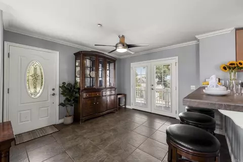 Entry Way - 2125 Puerto Del Mundo, Fallbrook, CA 92028 photo 1 of 1