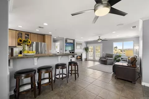 Kitchen - 2125 Puerto Del Mundo, Fallbrook, CA 92028 photo 1 of 6