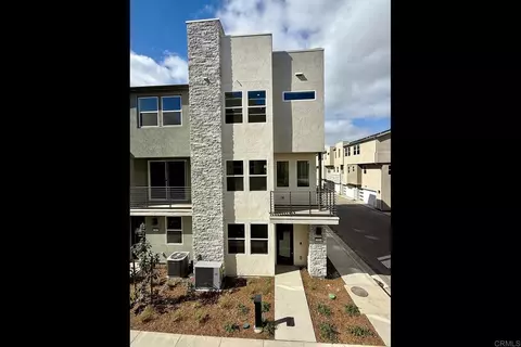 13897 Onyx Way, San Diego, CA 92126