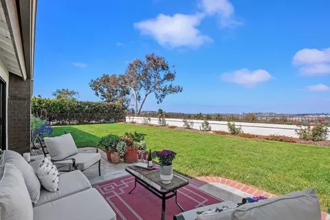 2722 Olympia Dr, Carlsbad, CA 92010