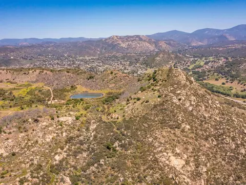 View/Area - 214 Creelman Ln, Ramona, CA 92065 photo 26 of 32