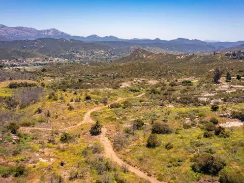 View/Area - 214 Creelman Ln, Ramona, CA 92065 photo 20 of 32