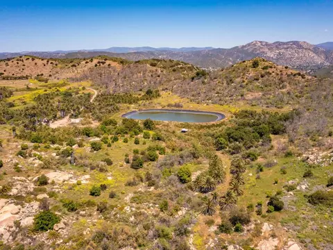 214 Creelman Ln, Ramona, CA 92065