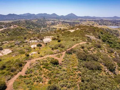 View/Area - 214 Creelman Ln, Ramona, CA 92065 photo 21 of 32