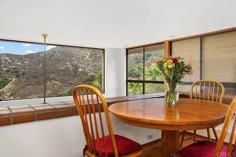 Dining - 3264 Shearer Xing, Fallbrook, CA 92028 photo 3 of 3