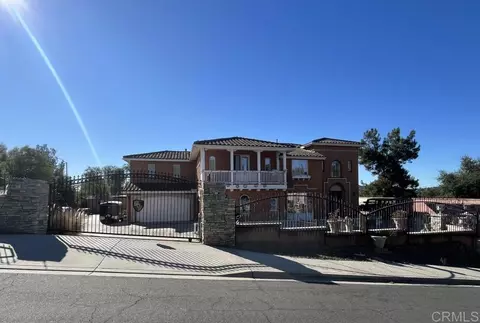 303 Amparo Dr, Escondido, CA 92025