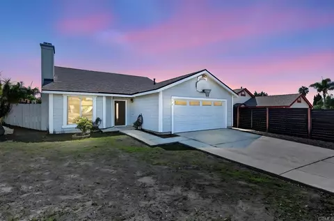 1636 Jonathon St, Vista, CA 92083