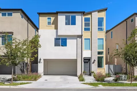 8177 Rose Quartz Cir, San Diego, CA 92126
