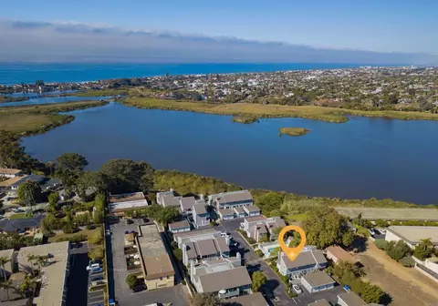 2525 Jefferson St #E, Carlsbad, CA 92008