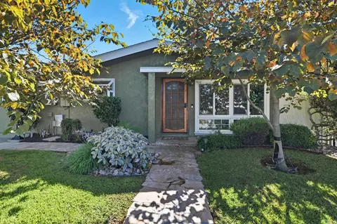 9261 Fullerton Ave, San Diego, CA 92123
