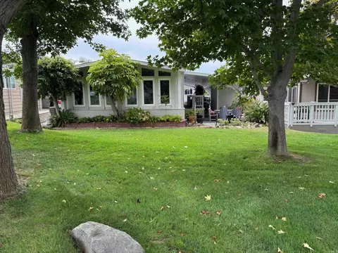 7234 Santa Barbara #319, Carlsbad, CA 92011