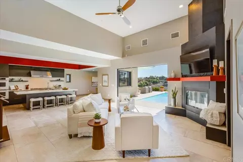 5382 Willman Way, Fallbrook, CA 92028