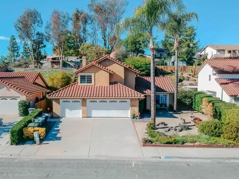 1715 Las Palmas Ln, Escondido, CA 92026