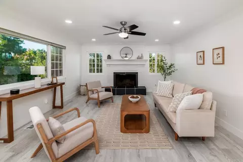 2175 Alta Vista Dr, Vista, CA 92084