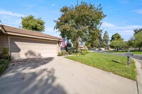 Exterior - 4320 Los Padres Dr, Fallbrook, CA 92028 photo 6 of 18