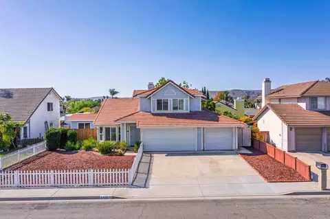 4499 Pebble Beach Dr, Oceanside, CA 92057