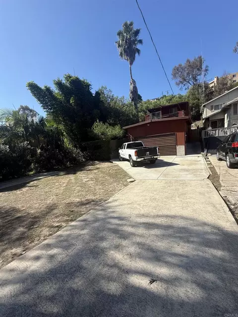 3646 Curlew St, San Diego, CA 92103