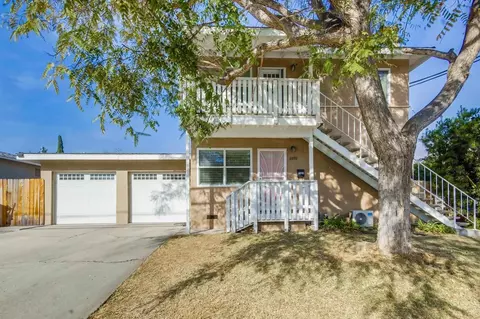 6090 Severin Dr, La Mesa, CA 91942
