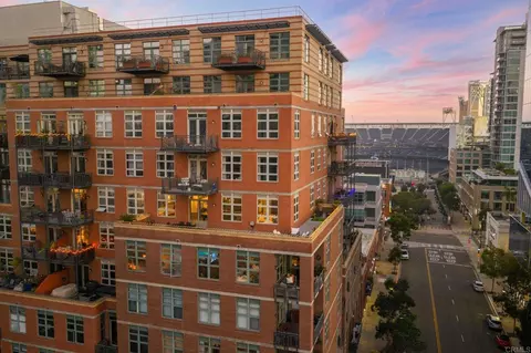 877 Island Ave #701, San Diego, CA 92101