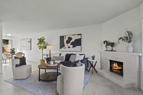 9405 Gold Coast Dr #A-10, San Diego, CA 92126