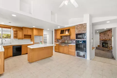 Kitchen - 3102 Pera Alta Dr, Julian, CA 92036 photo 2 of 5