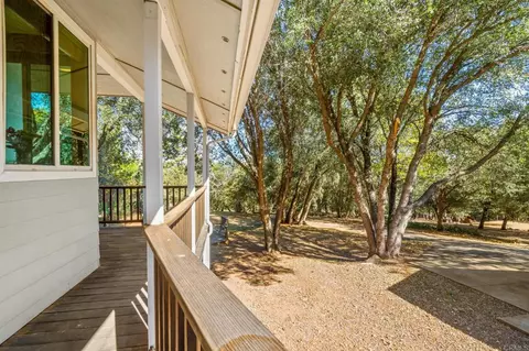 Exterior - 3102 Pera Alta Dr, Julian, CA 92036 photo 8 of 16