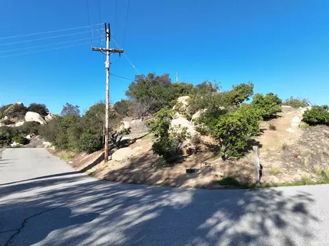 Rainbow Peaks Trail, Fallbrook, CA 92028 photo 3