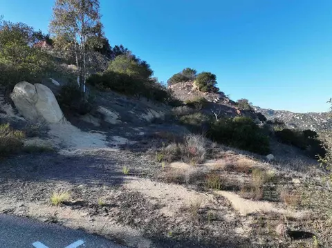 Rainbow Peaks Trail, Fallbrook, CA 92028 photo 19