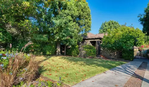 444 N Myrtle Ave, Monrovia, CA 91016