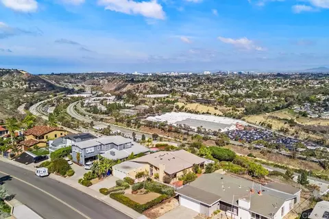 5165 Pacifica Dr, San Diego, CA 92109