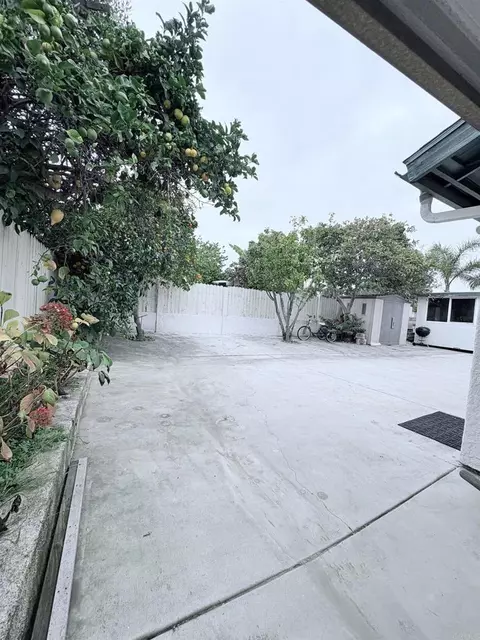 Exterior - 177 Mayfair St, Oceanside, CA 92058 photo 9 of 10