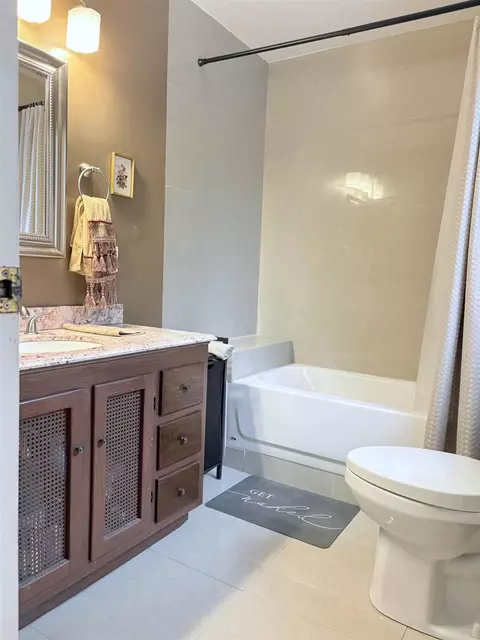 Bath - 177 Mayfair St, Oceanside, CA 92058 photo 1 of 4