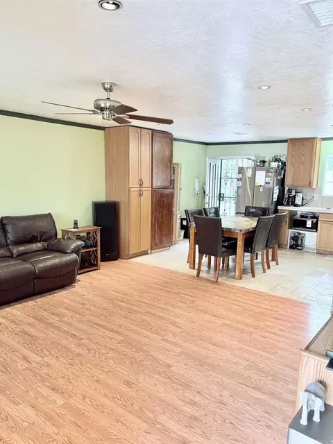 Living - 177 Mayfair St, Oceanside, CA 92058 photo 1 of 3