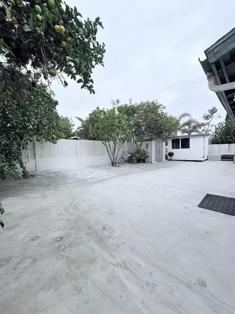 Exterior - 177 Mayfair St, Oceanside, CA 92058 photo 8 of 10