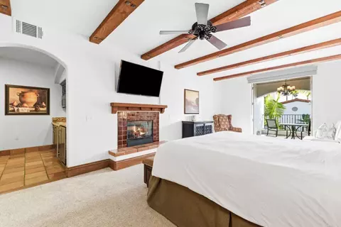 7323 Estrella De Mar Rd #36, Carlsbad, CA 92009