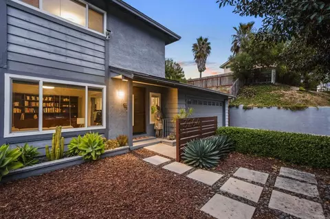 3264 Camarillo Ave, Oceanside, CA 92056