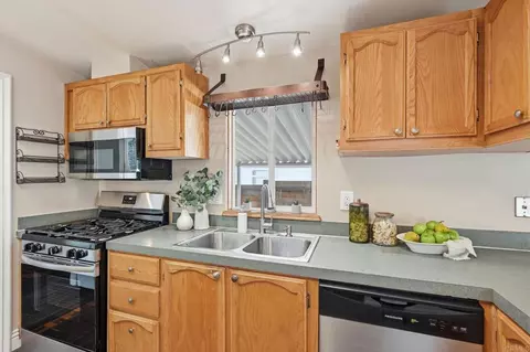 2400 W Valley Pkwy #SPC 86, Escondido, CA 92029