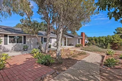711 La Quebrada, Encinitas, CA 92024