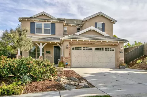 7146 Sitio Destino, Carlsbad, CA 92009