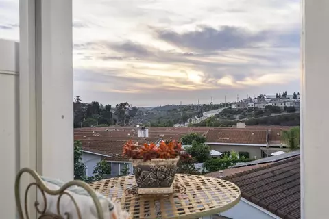 2010 W San Marcos Blvd #86, San Marcos, CA 92078