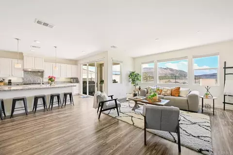 4634 Silent Knoll Dr, Fallbrook, CA 92028
