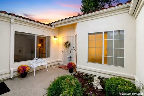 8925 Circle R View Ln, Escondido, CA 92026