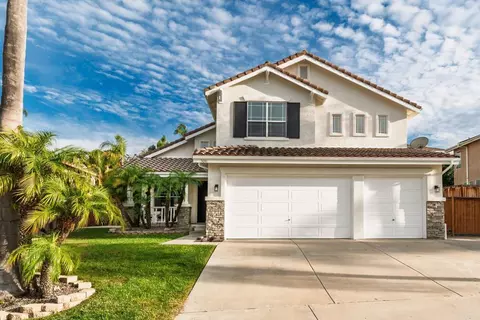 5010 Palmera Dr, Oceanside, CA 92056