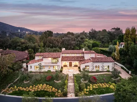 18411 Calle La Serra, Rancho Santa Fe, CA 92091